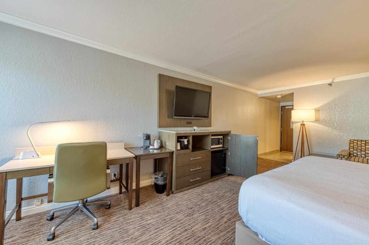 Amanzi Hotel, Ascend Collection Ventura