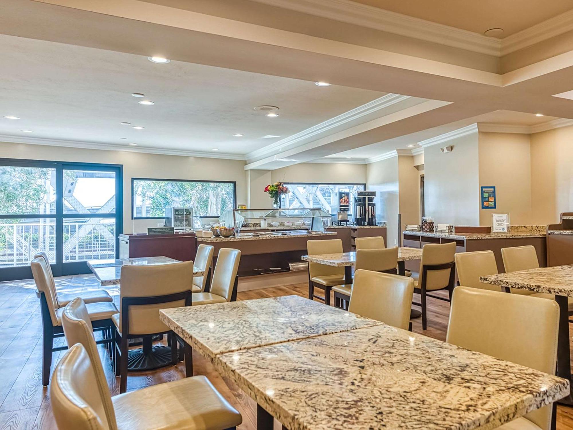 Amanzi Hotel, Ascend Collection
