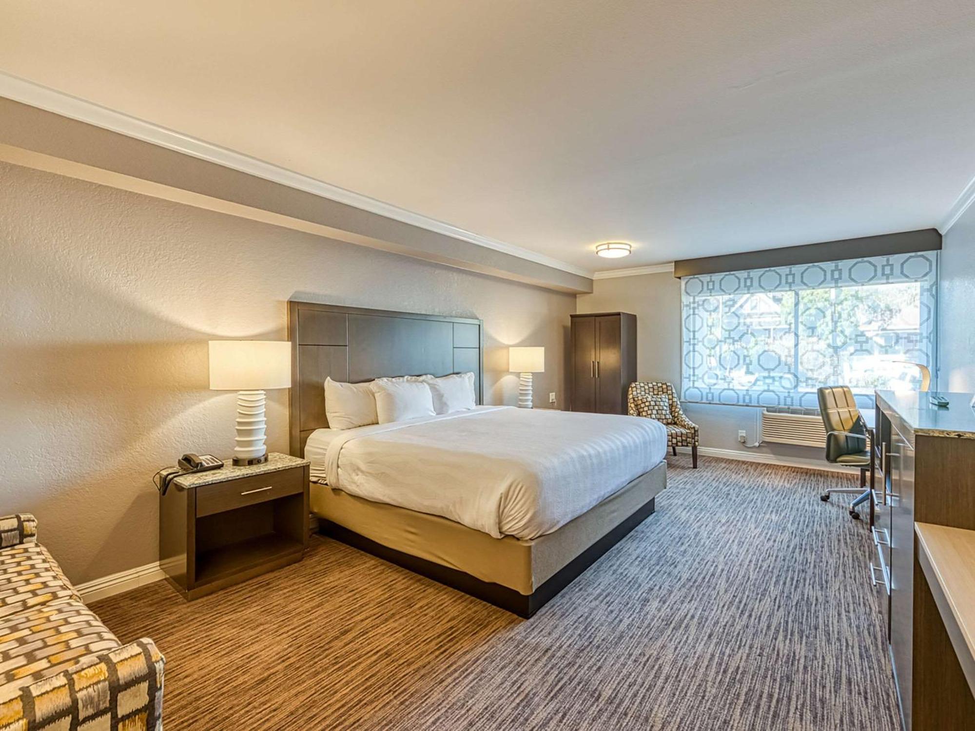 Amanzi Hotel, Ascend Collection 2*