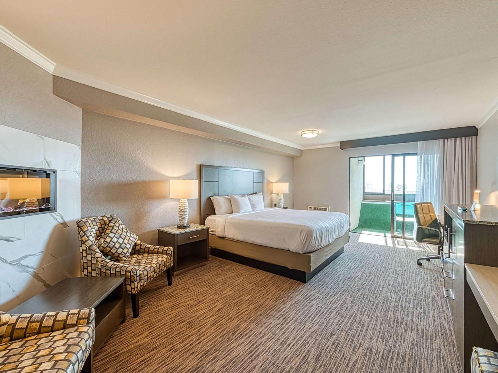 Amanzi Hotel, Ascend Collection