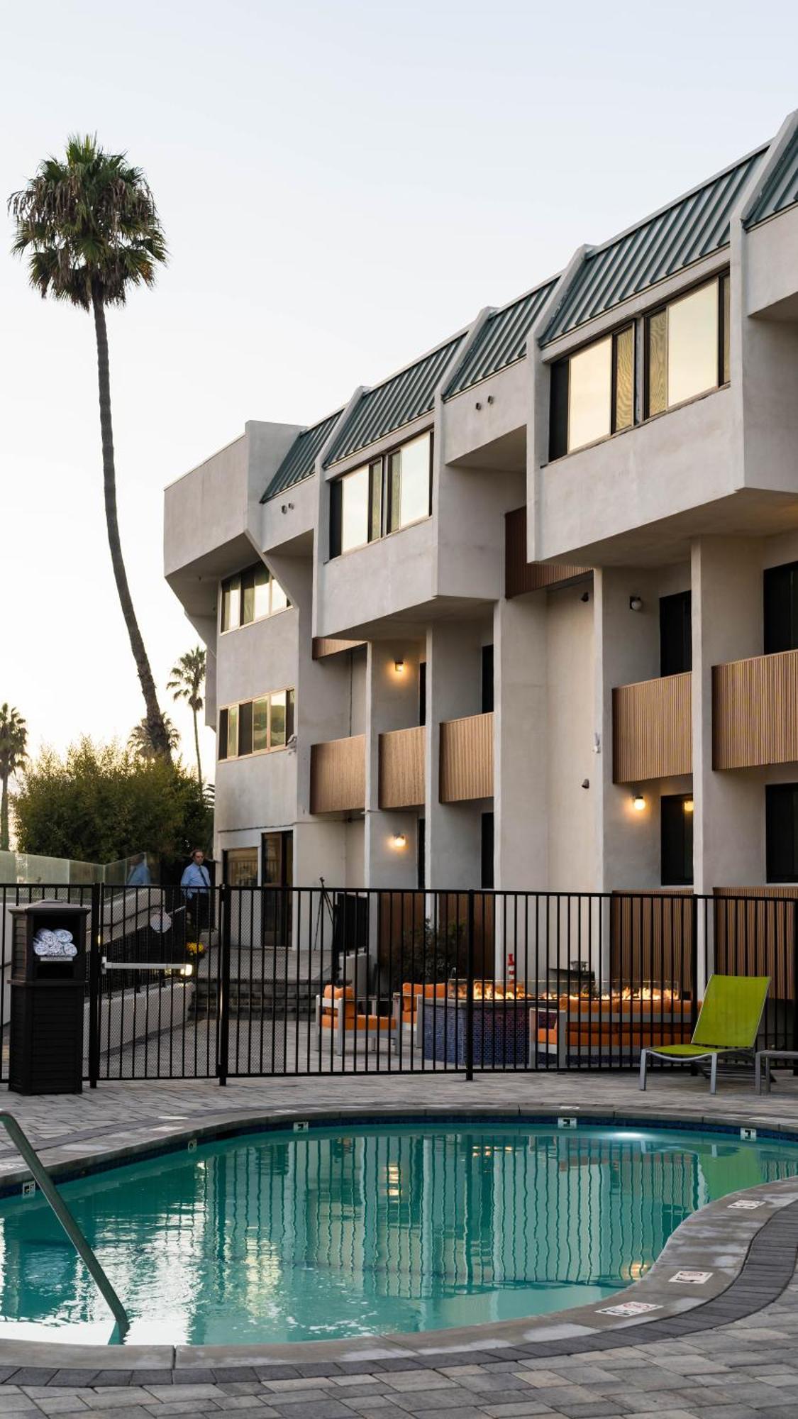 Amanzi Hotel, Ascend Collection Hotel Ventura